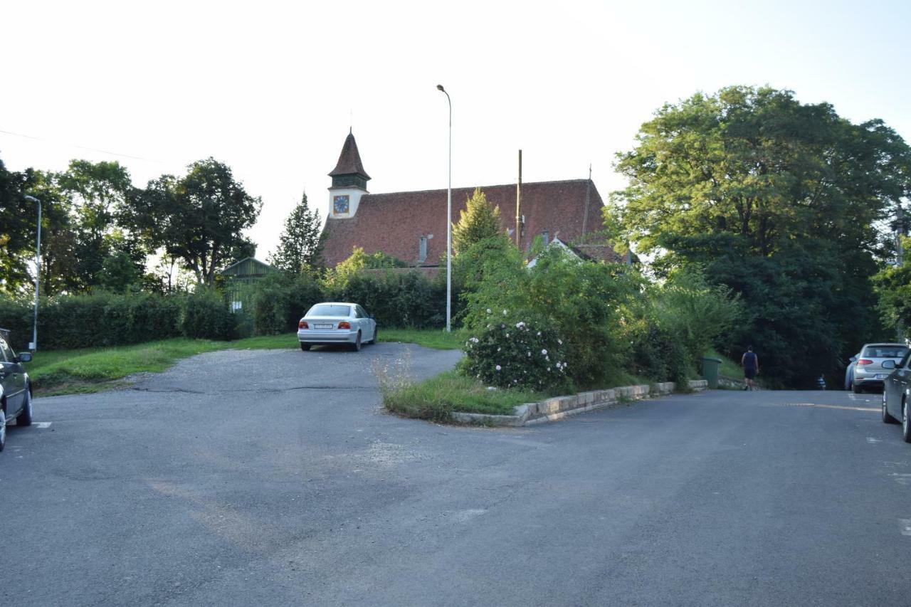 Central Appartment St'S Martin Church Braşov Eksteriør billede